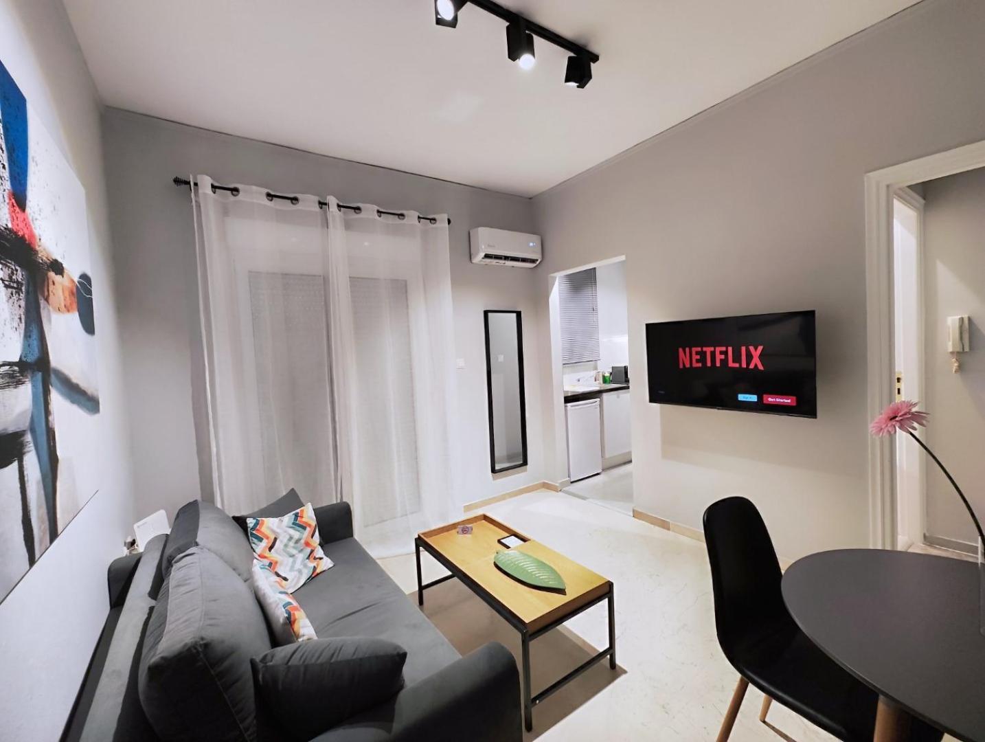 Zea Apartments Пирей Номер фото